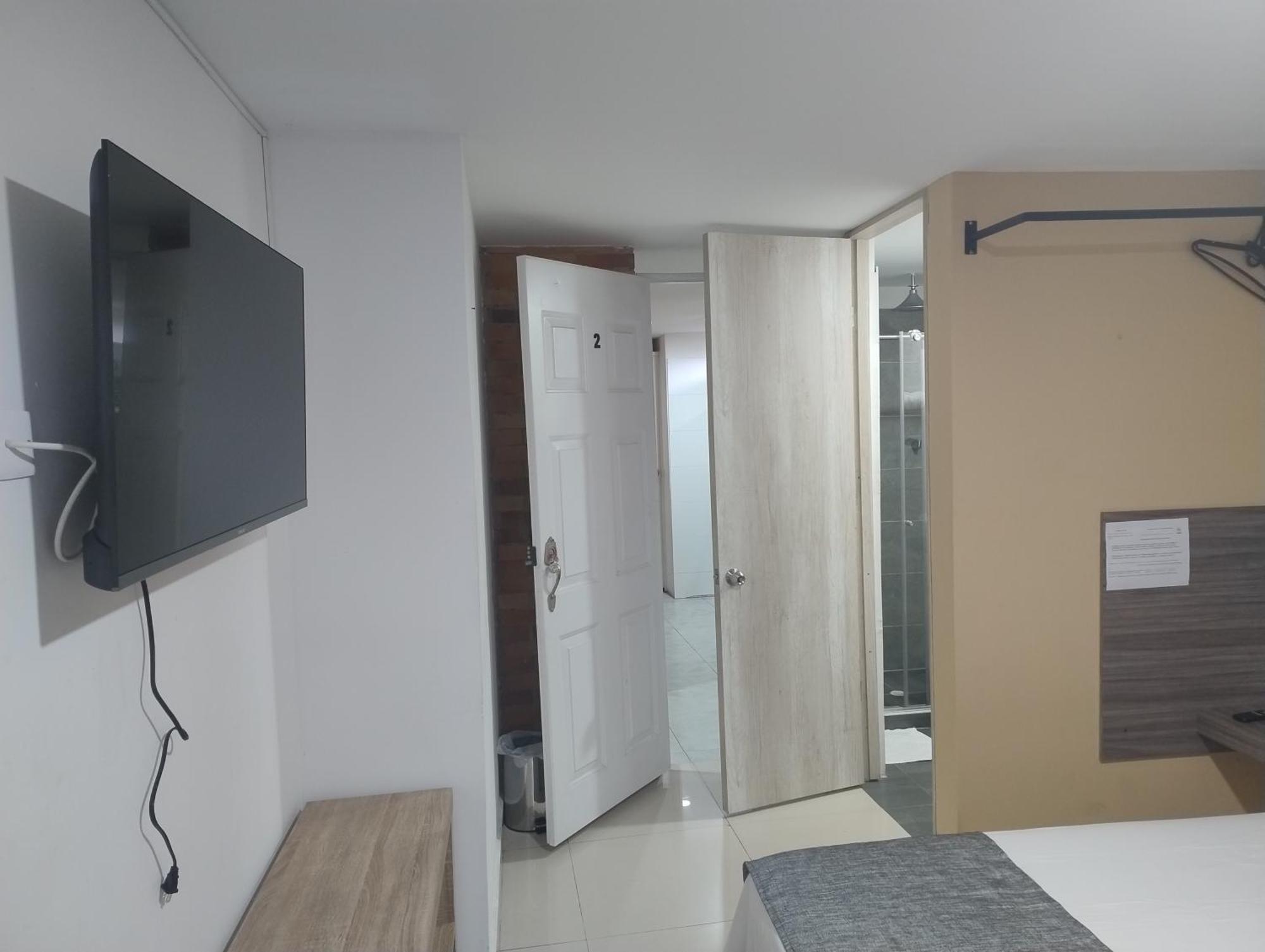 מלון Edificio Niza80 Ibague, Acceso Digital Cerca Parque Deportivo מראה חיצוני תמונה
